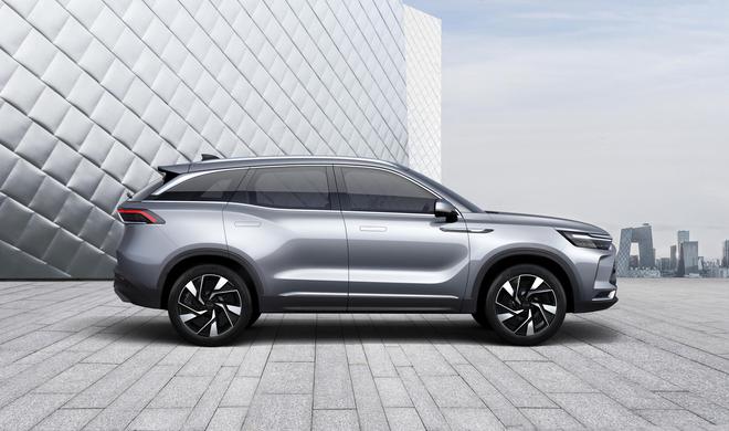 定位中型SUV/5月开启预售 BEIJING-X7官图亮相